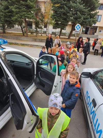 Посещение в РПУ-Горна Оряховица по случай празника на служителите на реда 9