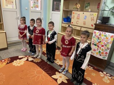 Международни партньори посетиха градините по проект Еразъм + КА220 : "Активни стратегии за приобщаване и многообразие в ранното детство" 10