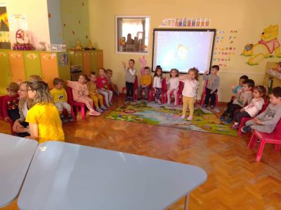 Международни партньори посетиха градините по проект Еразъм + КА220 : "Активни стратегии за приобщаване и многообразие в ранното детство" 12