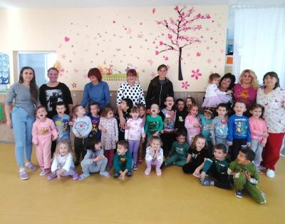 ДГ"Първи юни" отбелязва "Европейски ден на здравословното хранене и готвене" 19