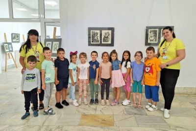 Посещение на група "Пинокио" на МЕЖДУНАРОДНА ГРАФИЧНА ИЗЛОЖБА „ПИНОКИО“ 1